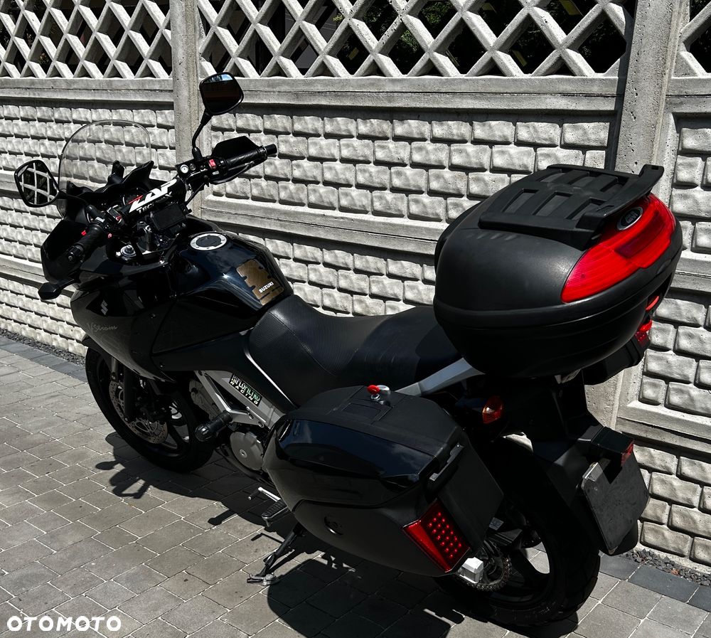 Suzuki V-STROM - 14