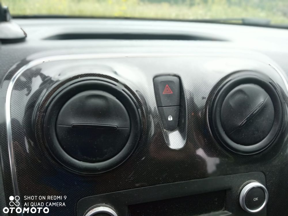 Dacia Sandero - 15