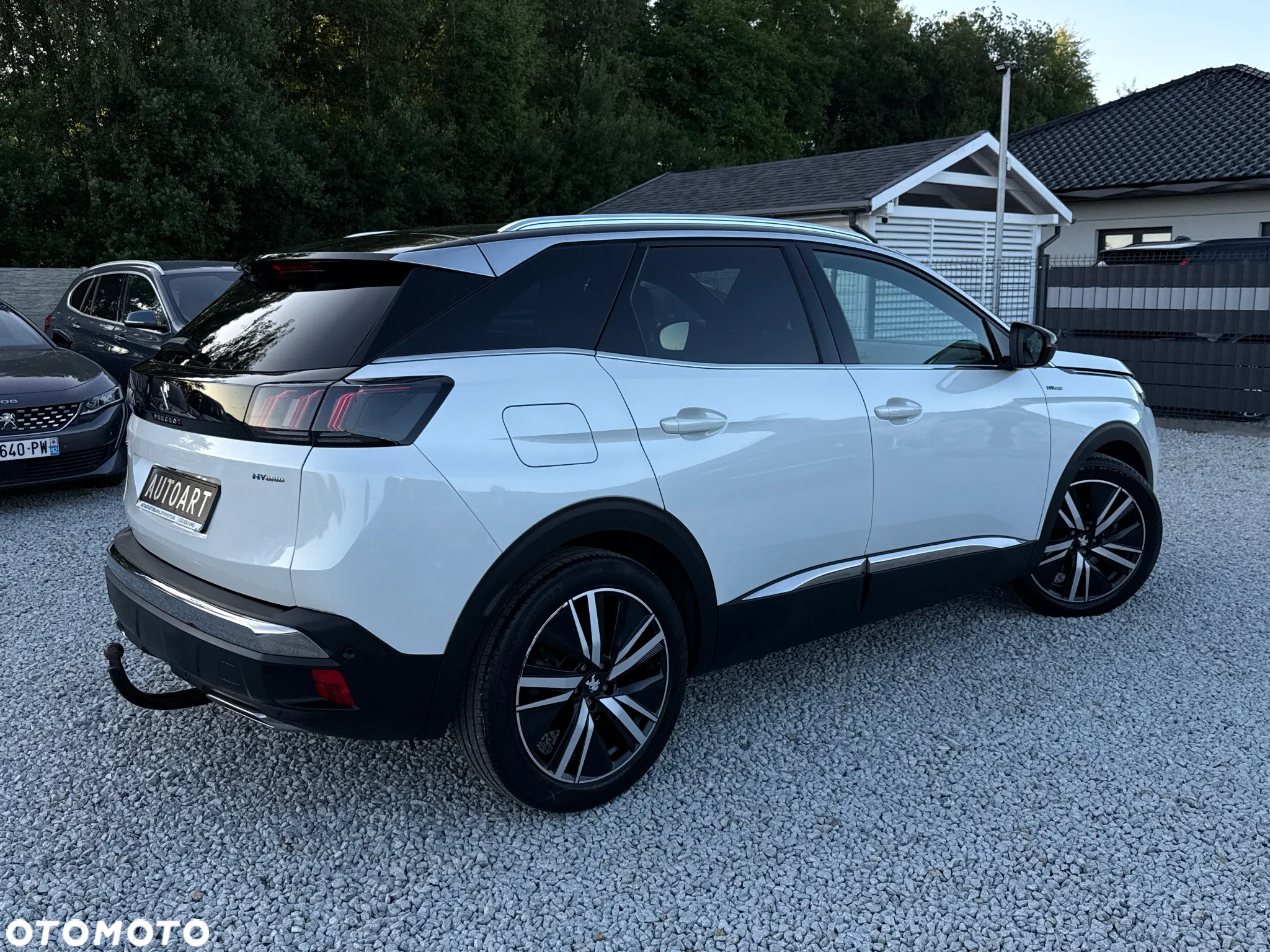 Peugeot 3008 Plug-In Hybrid 225 e-EAT8 GT - 17