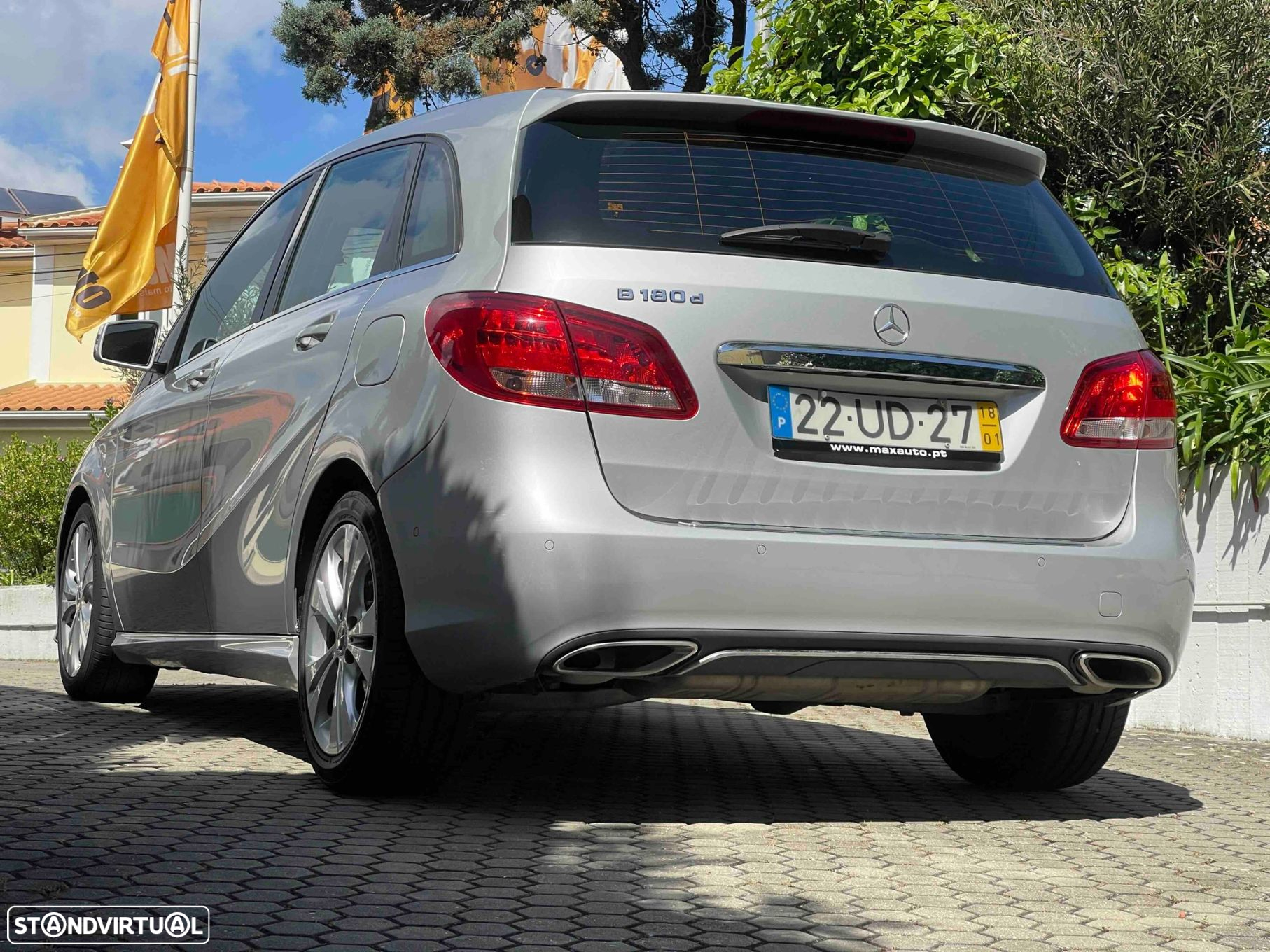 Mercedes-Benz B 180 d Urban - 5