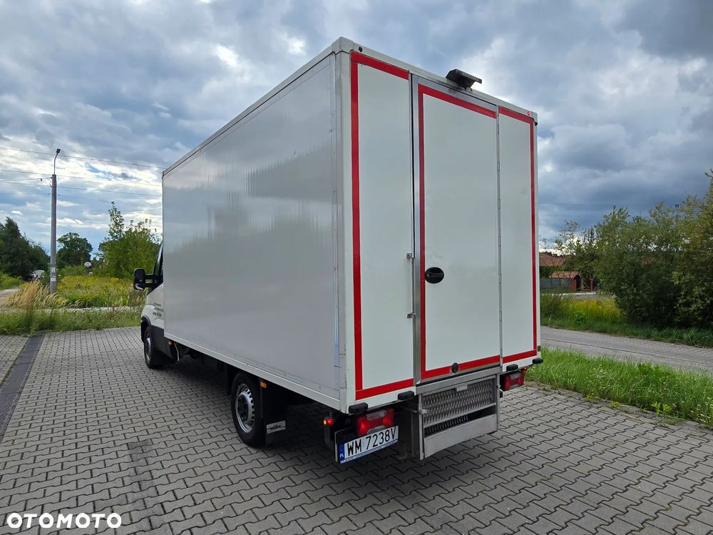 Iveco Daily - 22