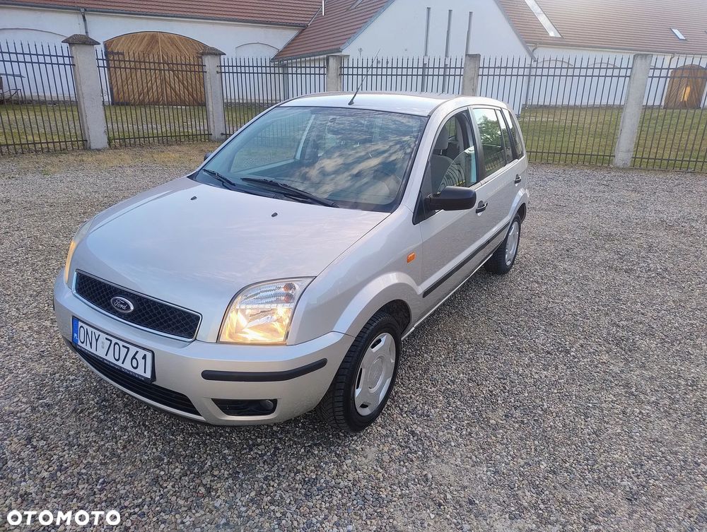 Ford Fusion 1.6 Fun - 1