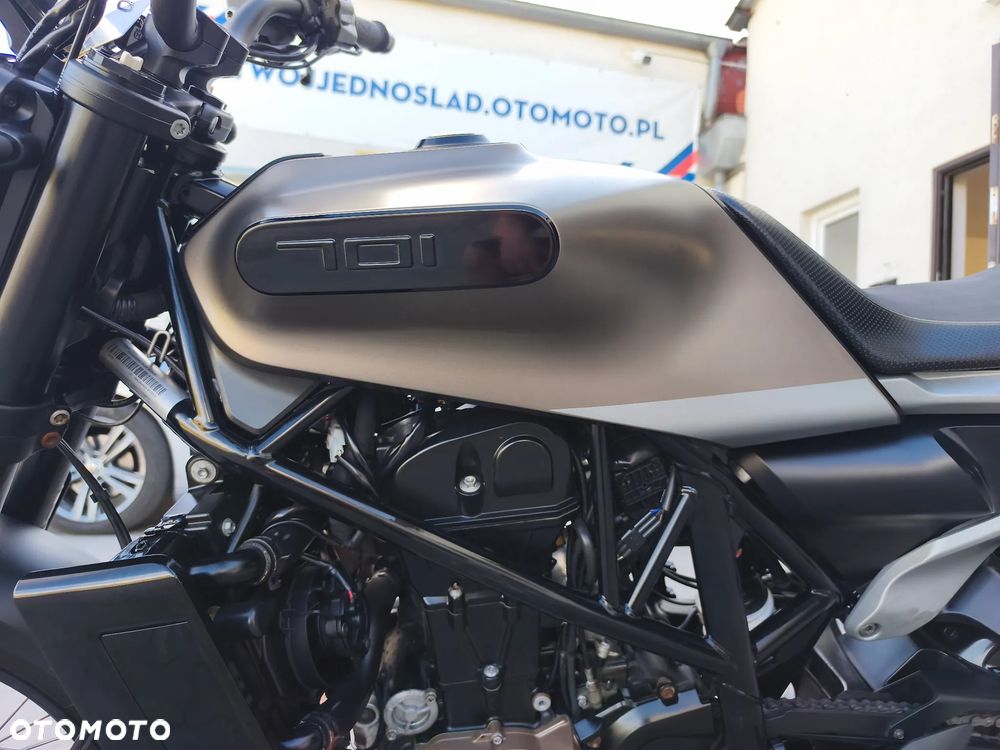 Husqvarna 701 - 10
