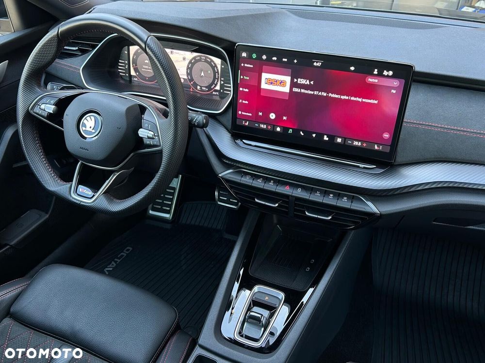 Skoda Octavia 2.0 TSI RS DSG - 18