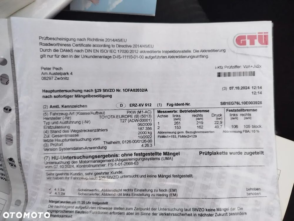 Toyota Avensis 1.8 Comfort - 26