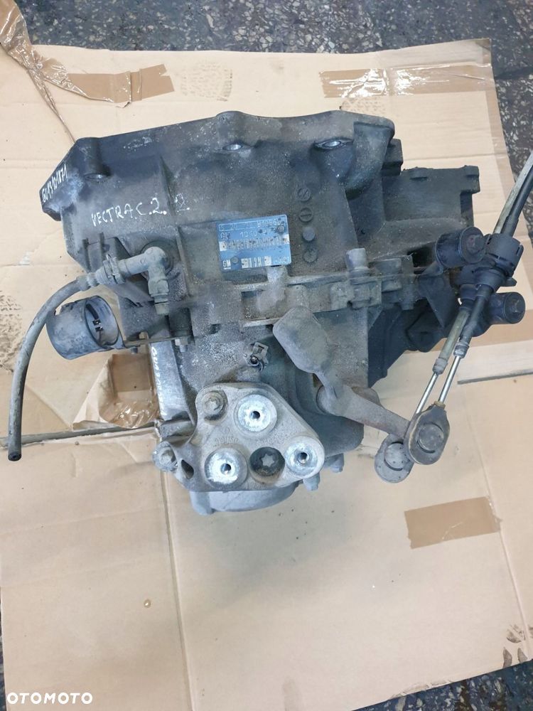 SKRZYNIA BIEGÓW OPEL VECTRA C 2.2 DTI GU13101871 - 2
