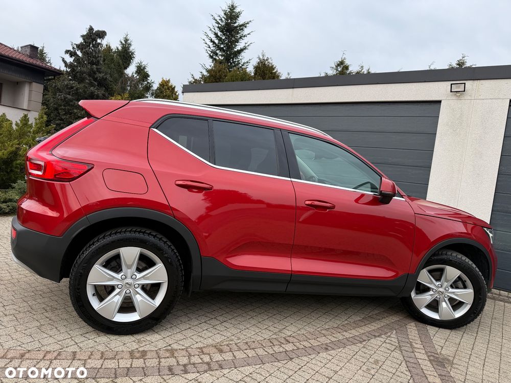 Volvo XC 40 B3 B DKG Plus Dark - 28