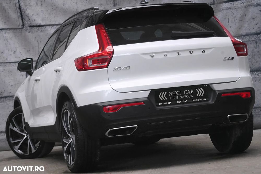 Volvo XC 40 D4 AWD Geartronic R-Design - 3