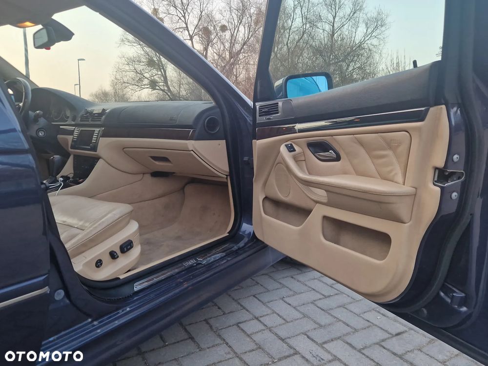 BMW Seria 5 - 13