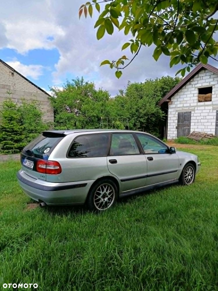 Volvo V40 1.8 Edition - 6