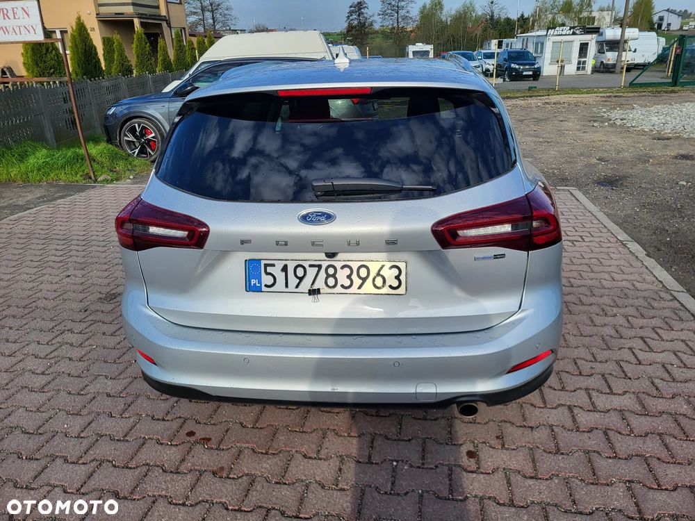 Ford Focus 1.0 EcoBoost Hybrid TITANIUM - 18