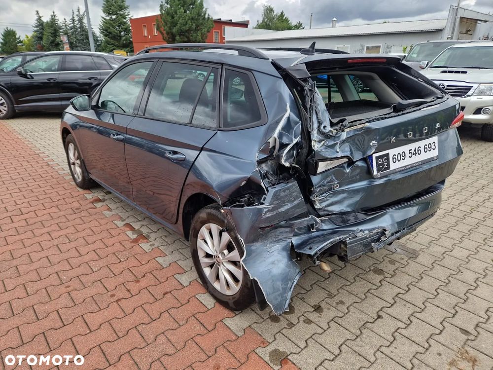 Skoda Kamiq 1.0 TSI Ambition - 10
