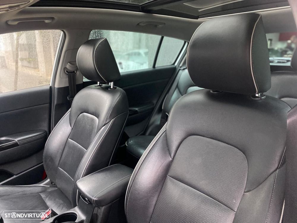 Kia Sportage 1.7 CRDI ISG Nav Line - 13