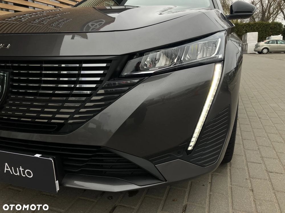 Peugeot 308 1.2 PureTech Allure Pack S&S - 17