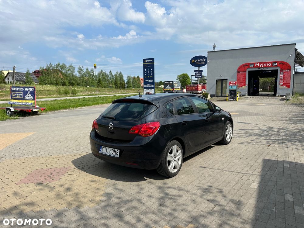 Opel Astra 1.6 Edition - 8