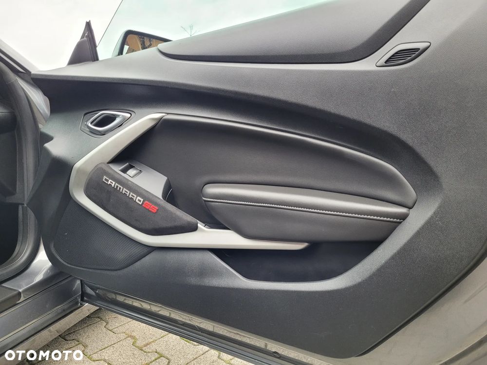 Chevrolet Camaro Coupe 6.2 V8 - 16