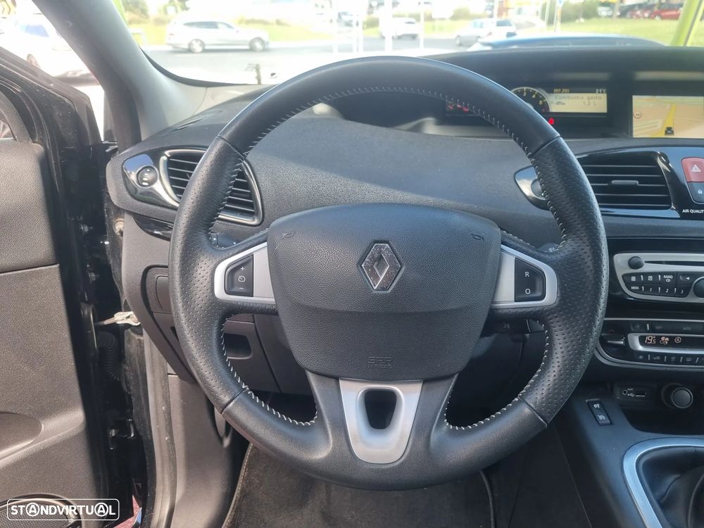 Renault Grand Scénic 1.5 dCi Bose Edition 7L - 34