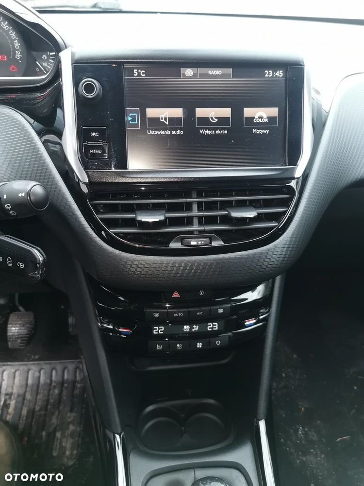 Peugeot 2008 BlueHDi 100 STOP & START Active - 9