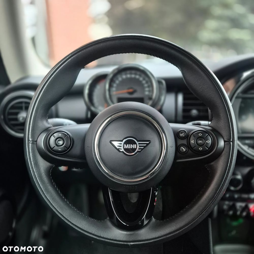 MINI ONE - 15