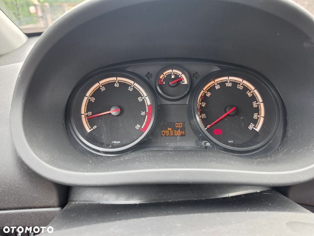 Opel Corsa - 3