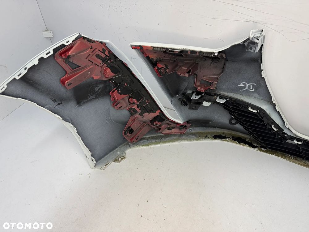 ZDERZAK PRZEDNI PEUGEOT 208 II 2019 - 10