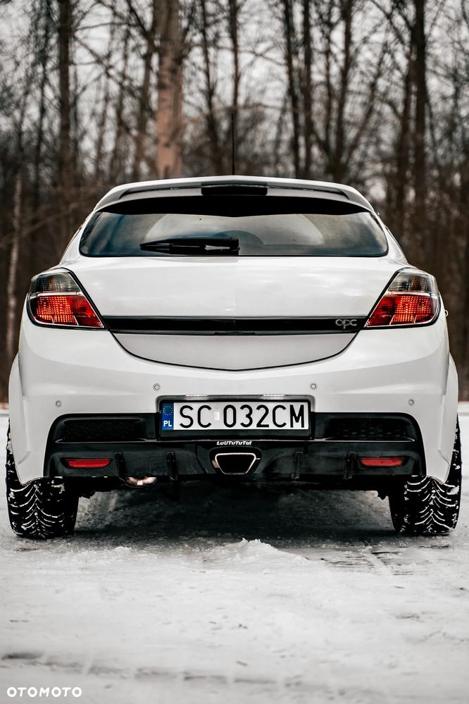 Opel Astra 2.0 T OPC - 5