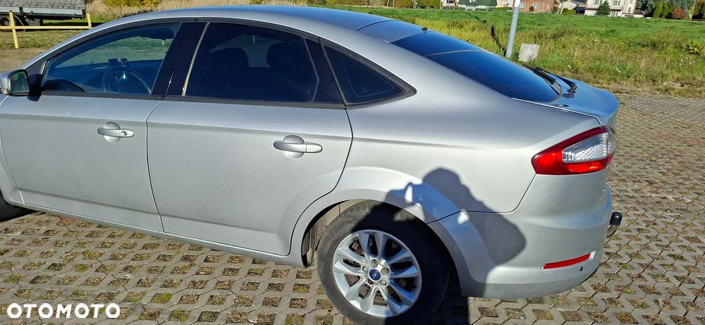 Ford Mondeo 2014 photo 3