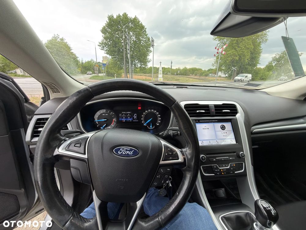 Ford Mondeo 2.0 TDCi Ambiente - 6
