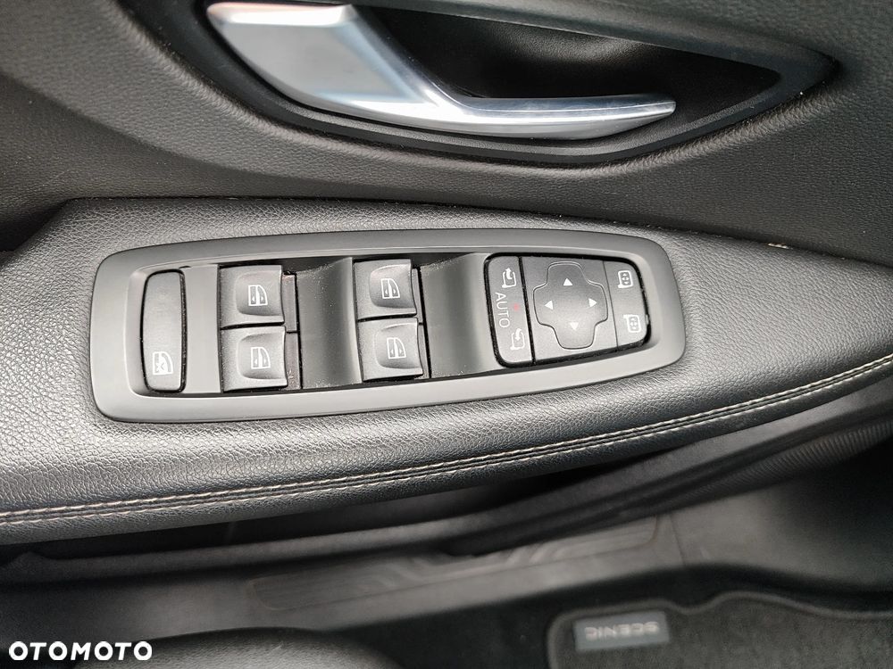 Renault Grand Scenic - 22