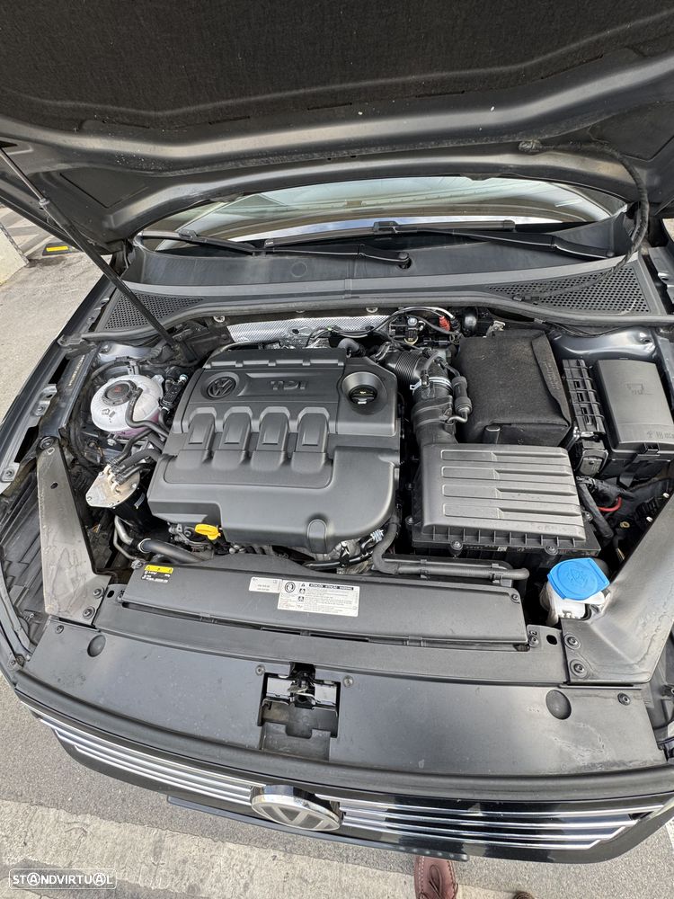VW Passat 2.0 TDI Confortline DSG - 5