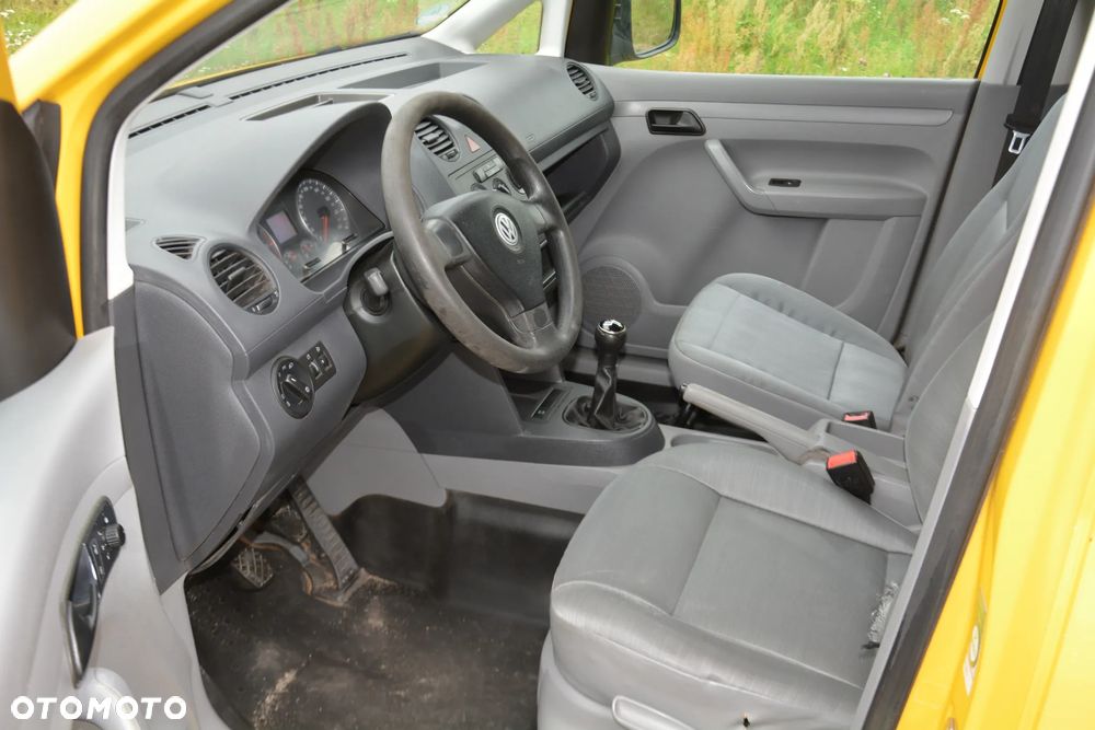 Volkswagen Caddy - 7