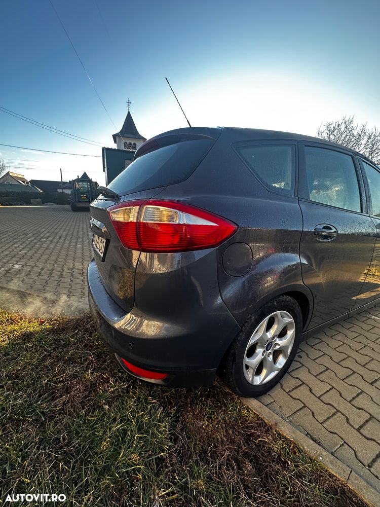 Ford C-Max - 8