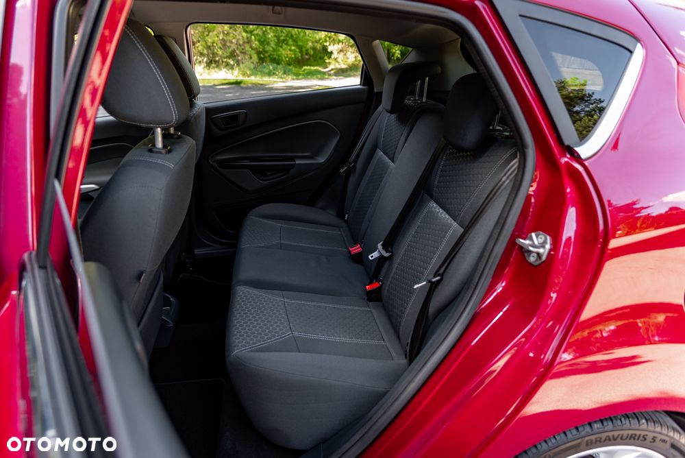 Ford Fiesta 1.4 Titanium - 21