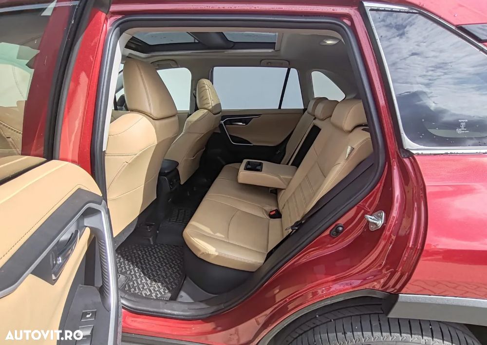 Toyota RAV4 2.5 VVT-iE 4x4 Luxury - 2