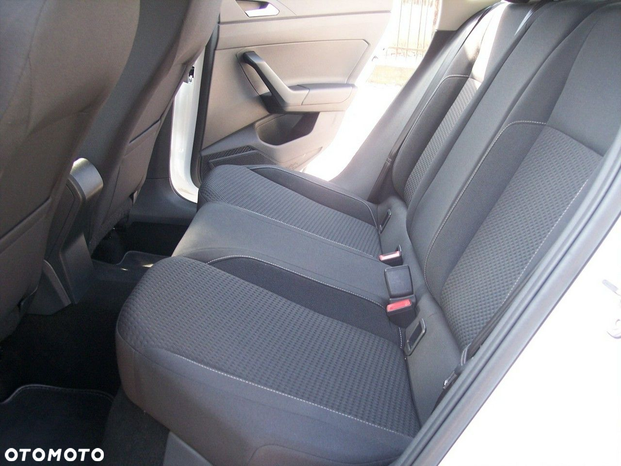 Volkswagen Polo 1.0 TSI Comfortline - 18