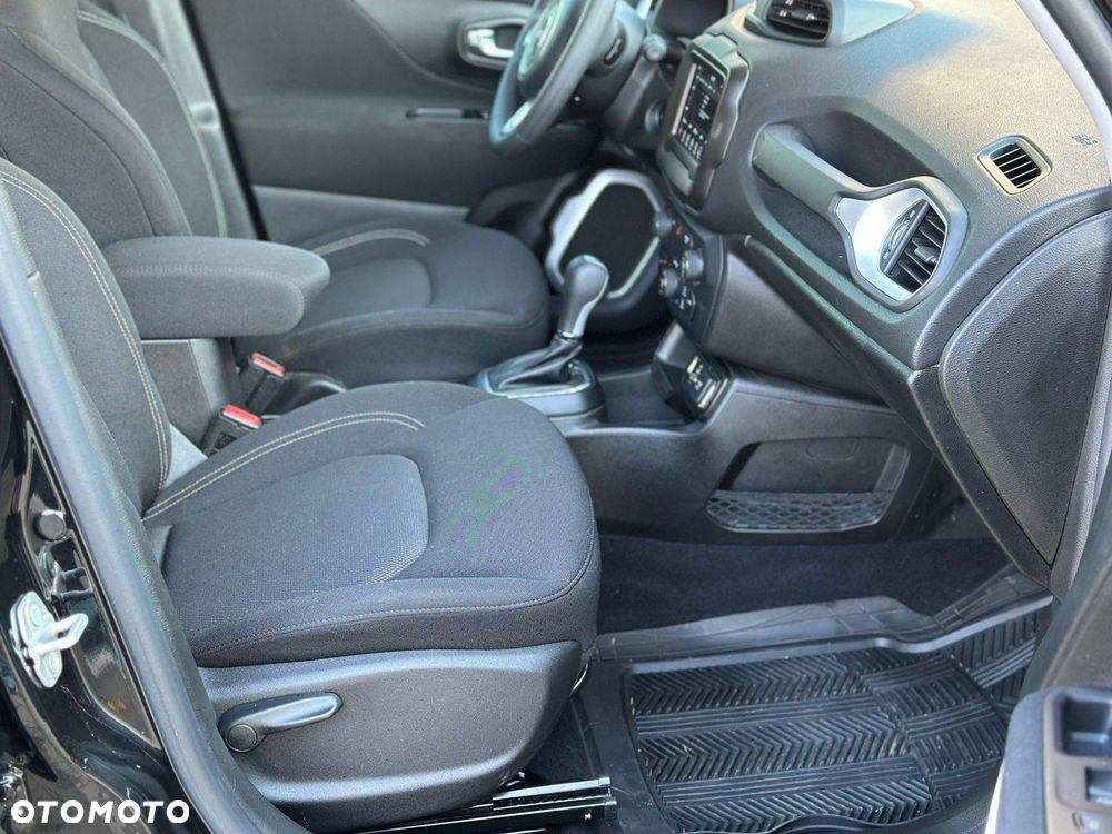 Jeep Renegade - 8