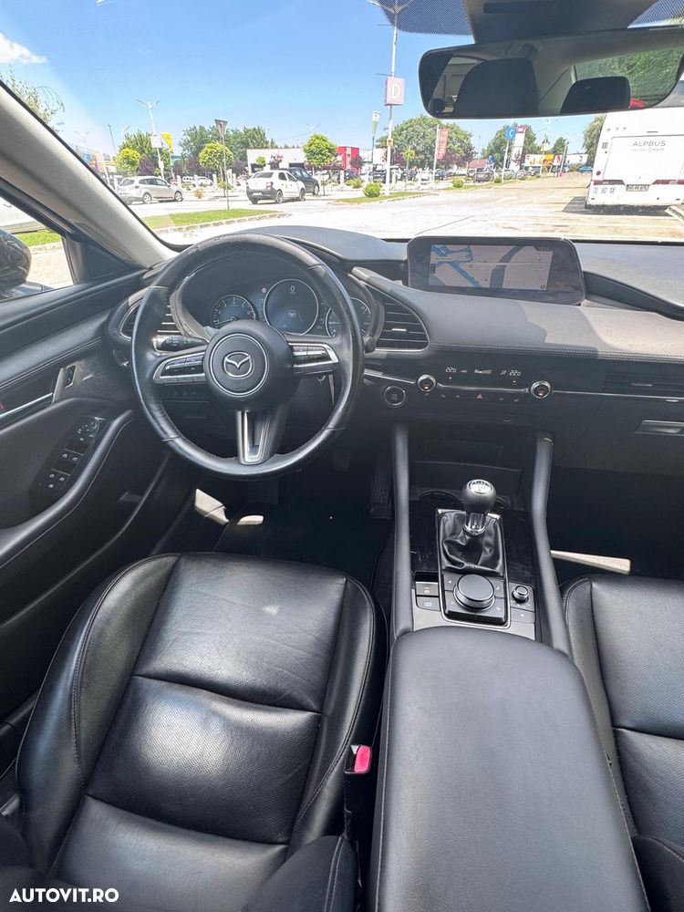 Mazda 3 - 5