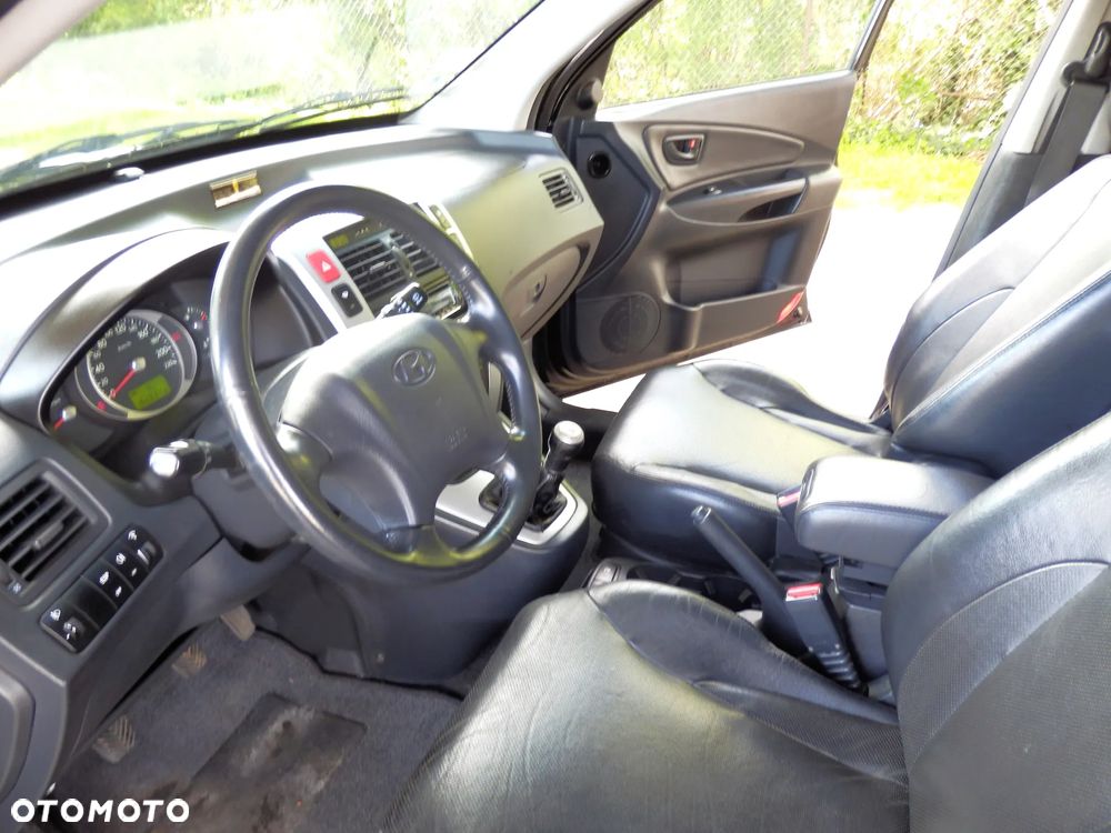 Hyundai Tucson 2.0 2WD FIFA World Cup - 16