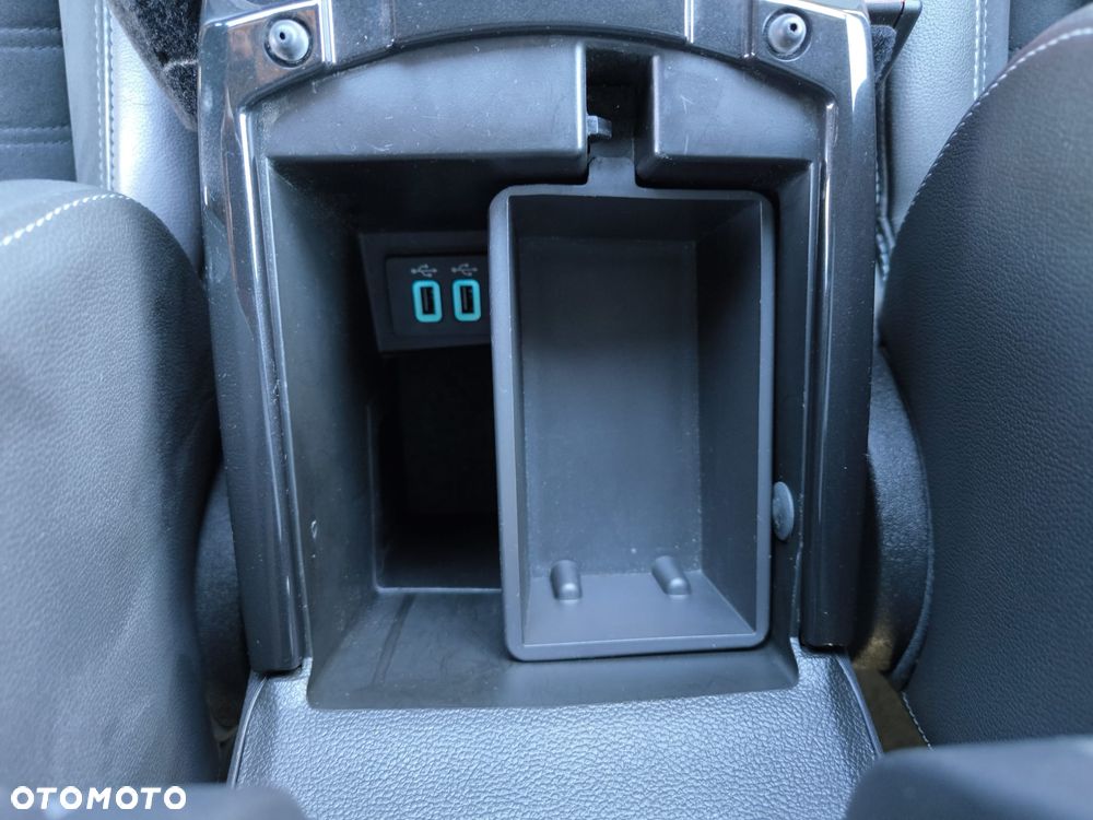Ford Kuga 2.0 TDCi AWD ST-Line - 15