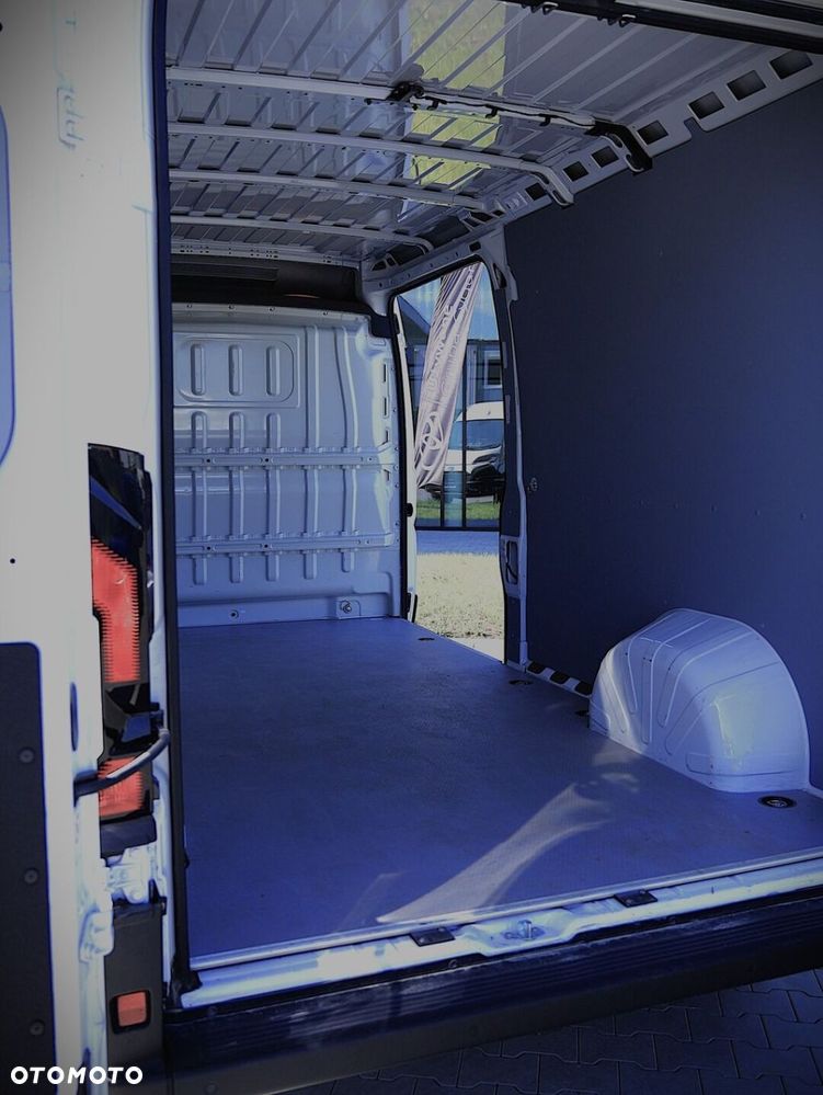 Toyota PROACE MAX - 12