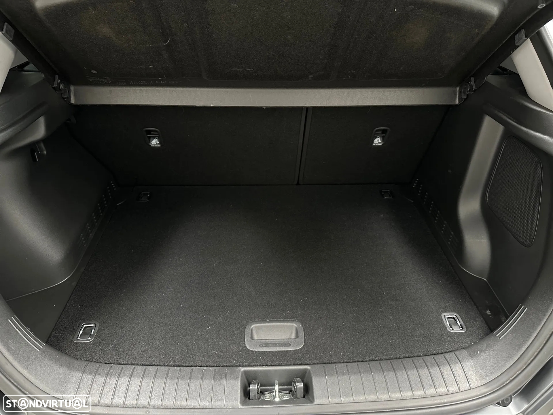 Hyundai Kauai EV 64 kWh Premium - 12