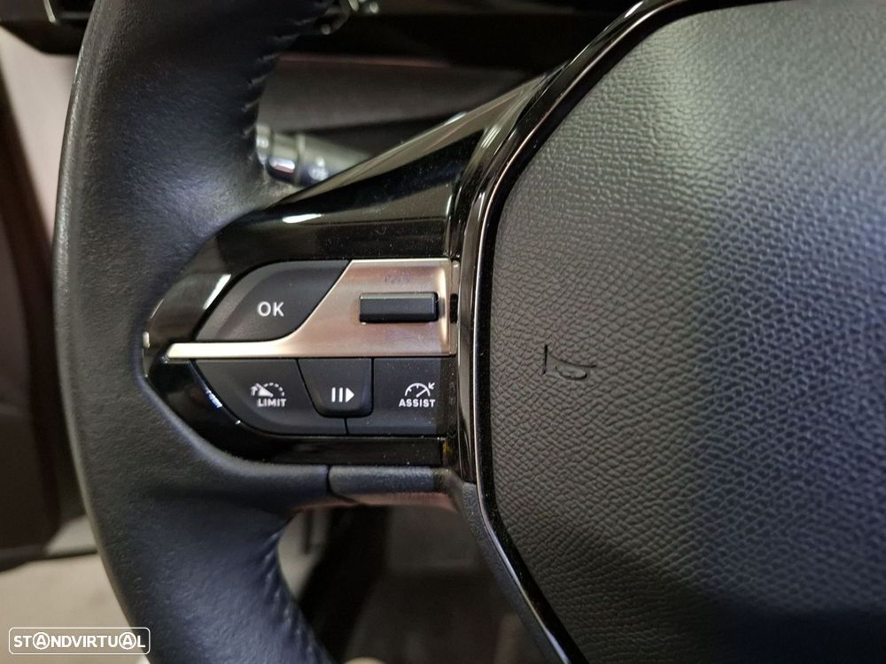 Peugeot 308 1.2 PureTech Allure - 16