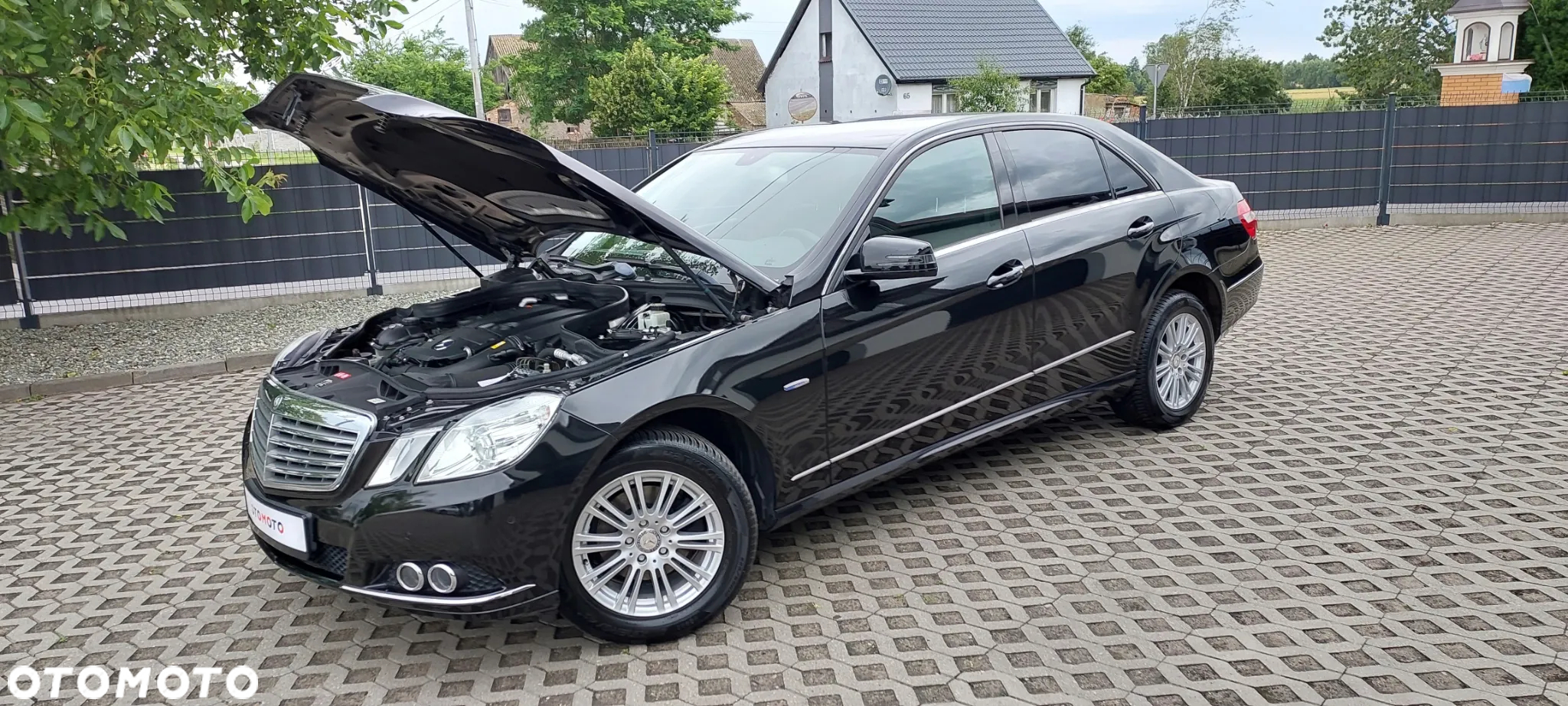 Mercedes-Benz Klasa E - 21