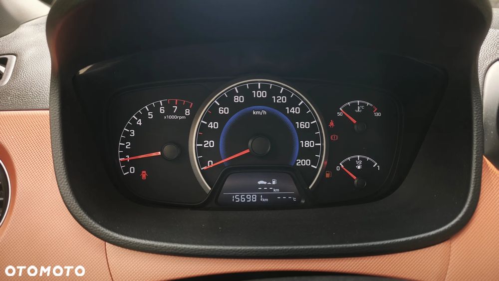Hyundai i10 1.1 Comfort - 13