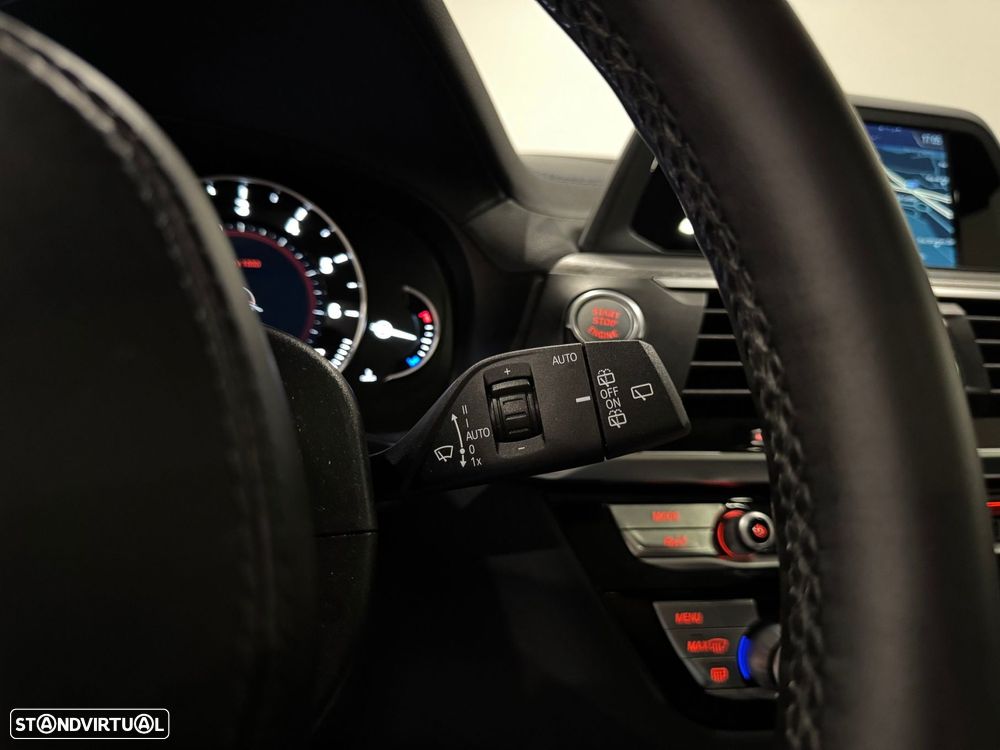 BMW X3 30 i xDrive Pack M - 48