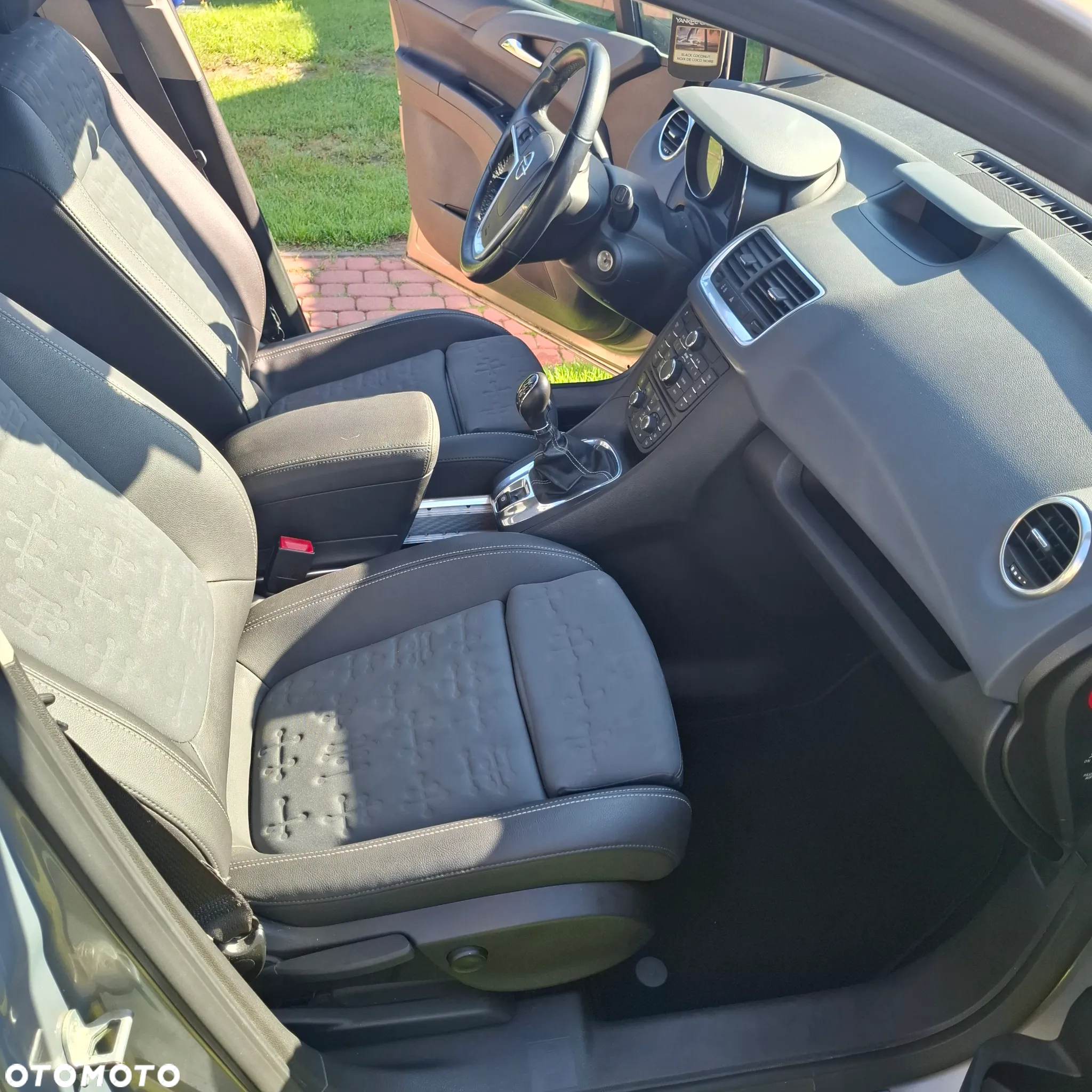 Opel Meriva 1.4 ecoflex Innovation - 13