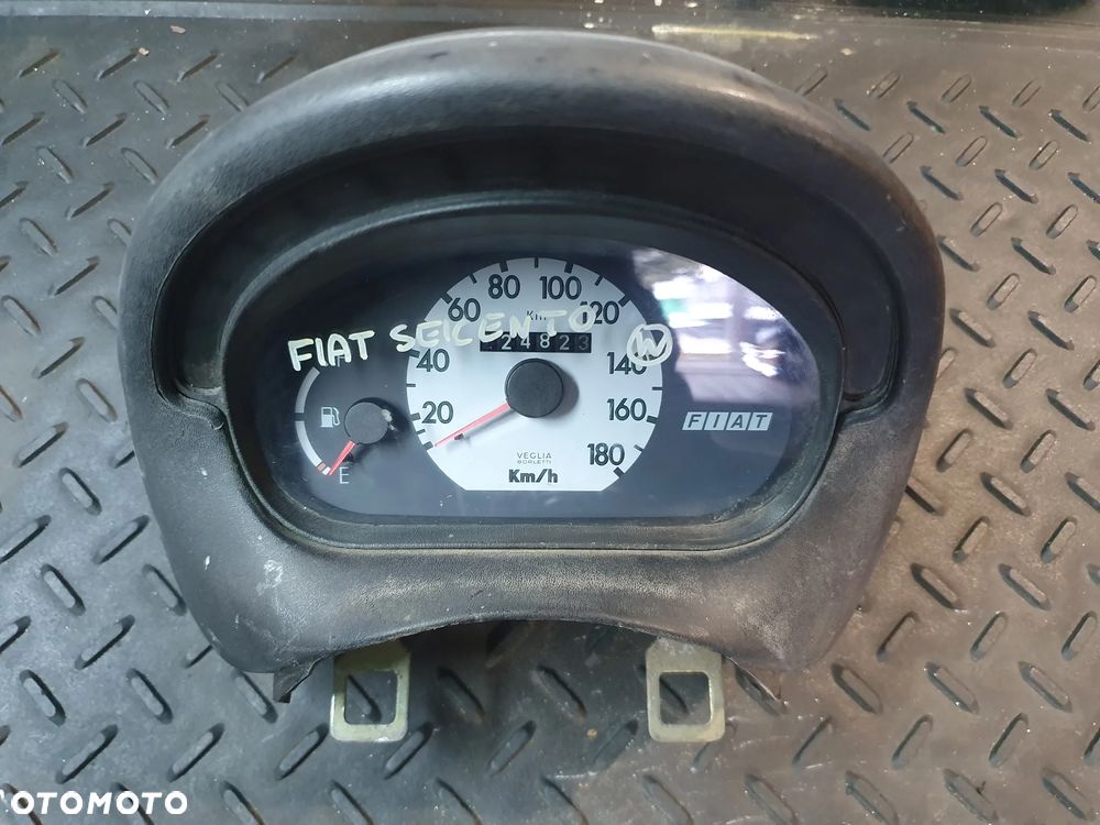 FIAT SEICENTO 900 0.9 LICZNIK ZEGARY PRĘDKOŚCIOMIERZ 224TYS - 1