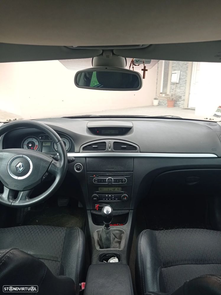Renault Laguna Break 1.9 dCi Dynamique - 9
