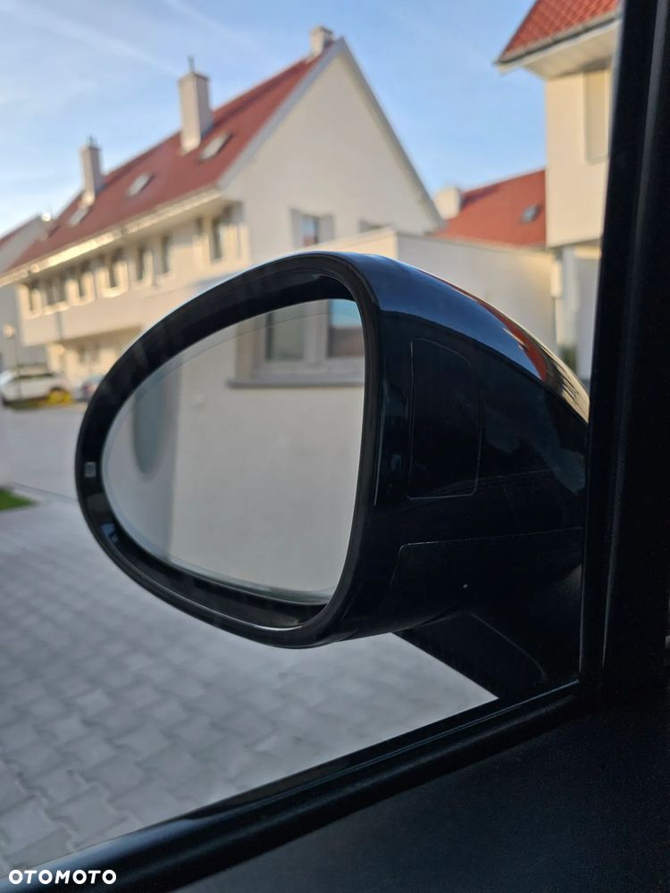 Porsche Macan Turbo PDK - 31