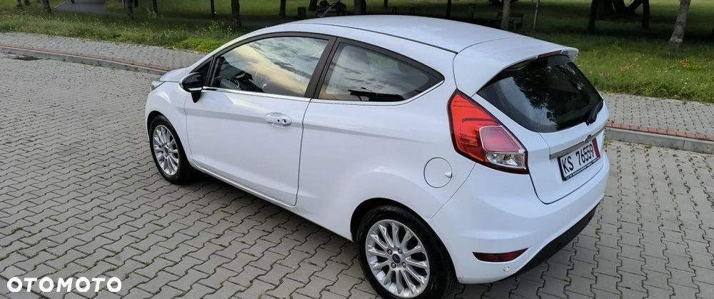 Ford Fiesta 1.6 TDCi DPF Platinium X - 16